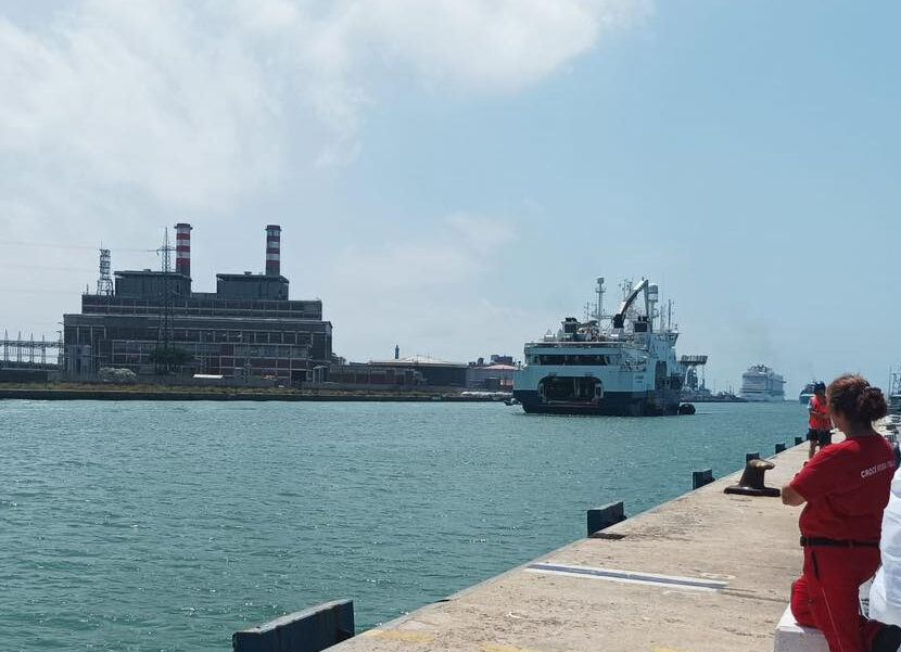 Geo Barents è a Livorno. Secondo scalo in Toscana dopo Carrara