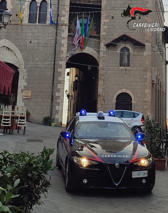 Controlli stradali dei Carabinieri a Piombino