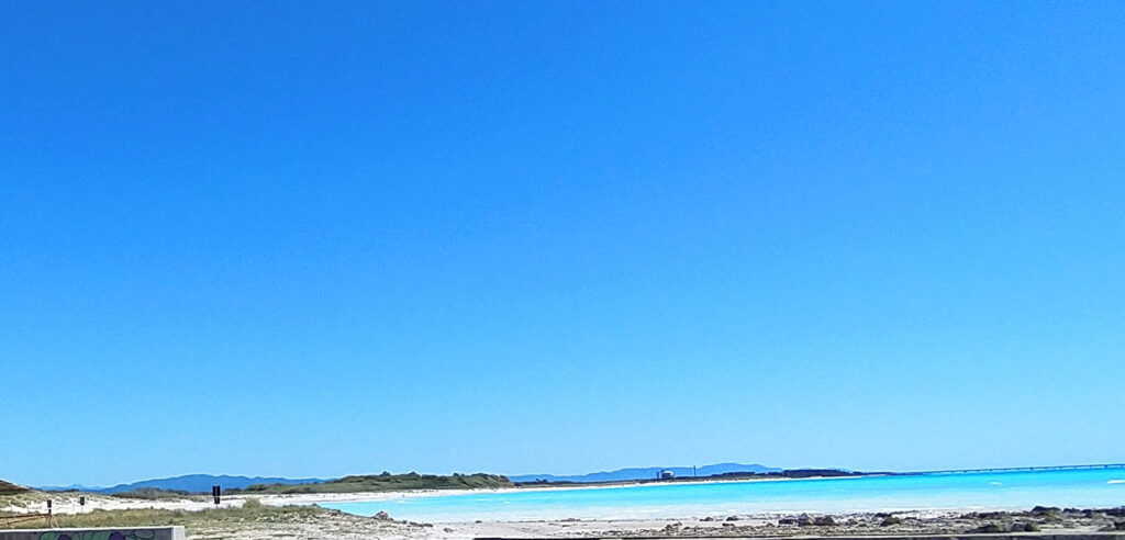 Spiagge Bianche, tragedia in mare. Due persone annegate