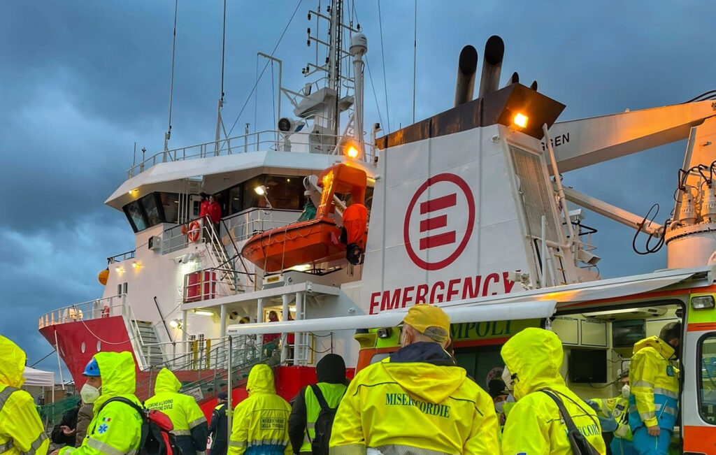 Life Support a Livorno, 21 migranti. A bordo bambina disabile