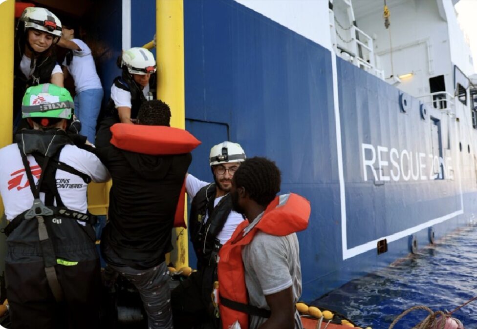 Geo Barents in arrivo a Livorno: a bordo 179 migranti