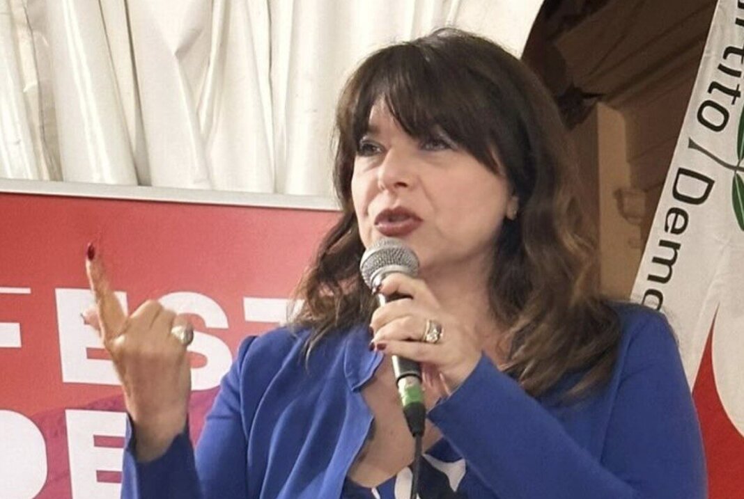 Le candidate al femminile del Pd alle regionali si presentano all'incontro delle Donne Democratiche