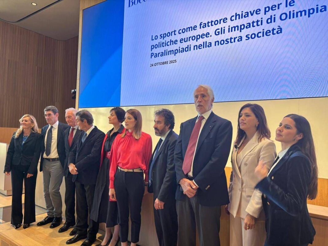 Milano Cortina, Malagò pungola: “I politici non sono più in sala…”