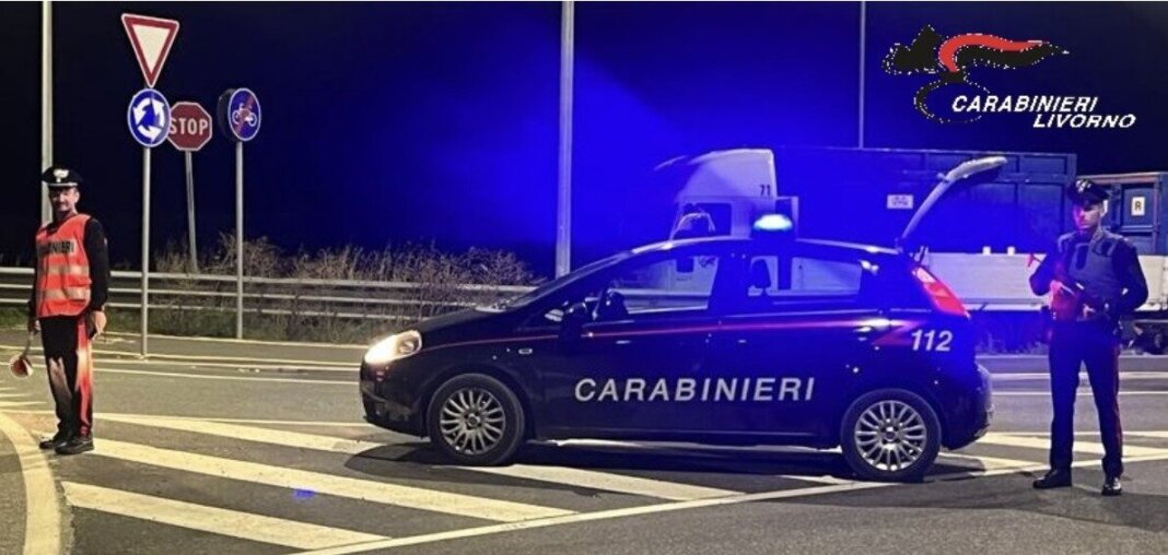 Sette denunciati nel weekend di controlli dei carabinieri di Cecina