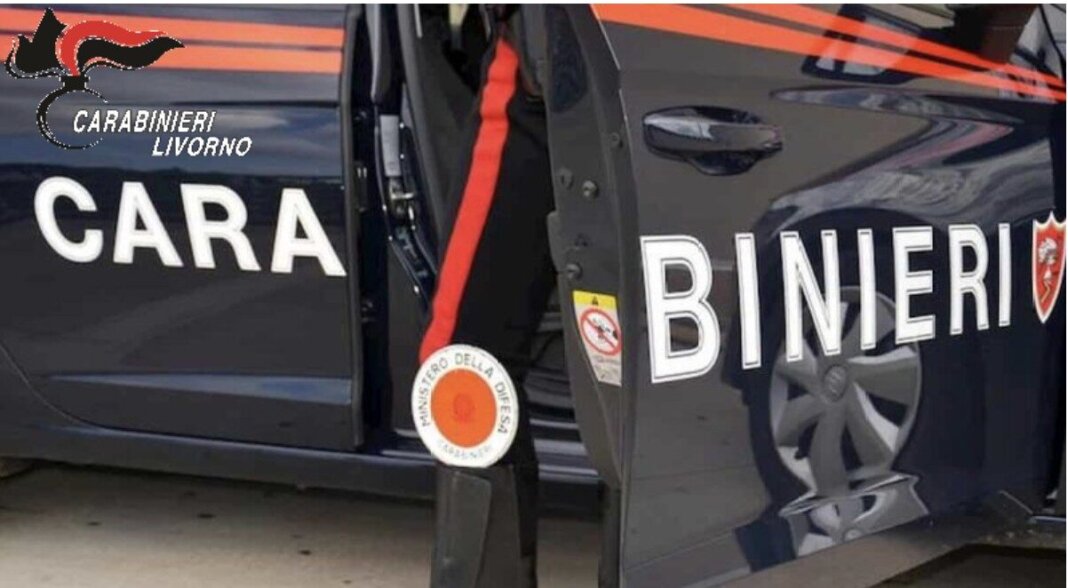 Maltrattamenti reiterati alla moglie convivente, 50enne allontanato dalla casa familiare