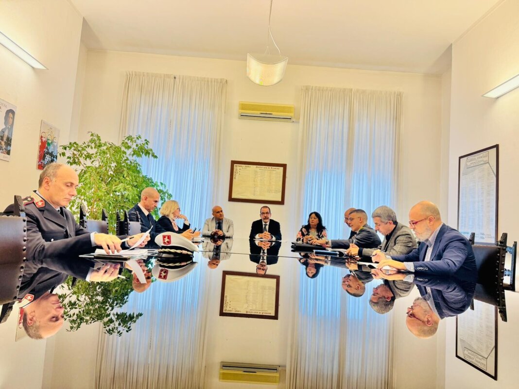 Soluzioni cercansi contro la malamovida: primo incontro in prefettura