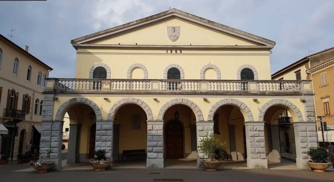Il Comune di Cecina