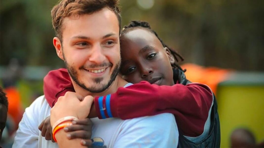 Le scuole al cinema Sefi per vedere il docufilm 'School of Life'