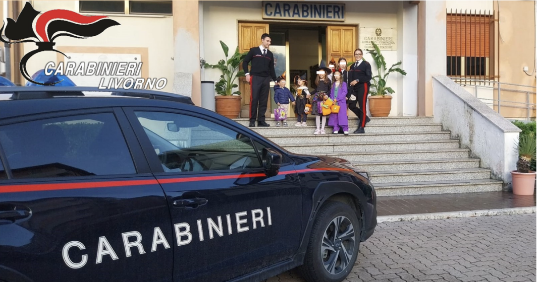 Giovanissimi in visita per Halloween alla caserma di Portoferraio