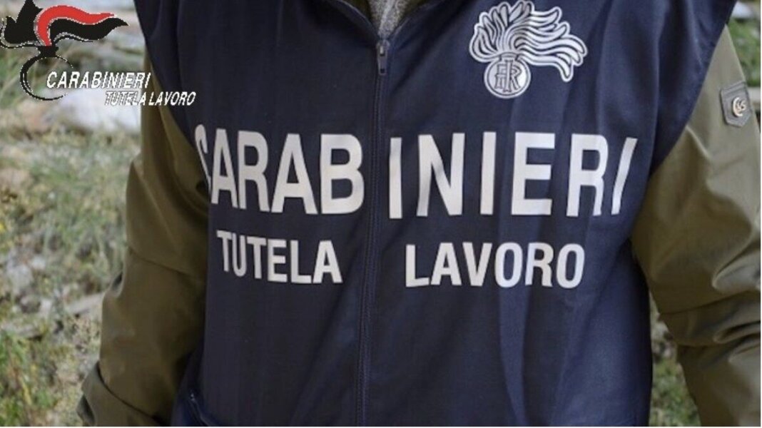 Mancata formazione dei dipendenti in tema di sicurezza: denuncia e sanzione per il titolare di un esercizio pubblico