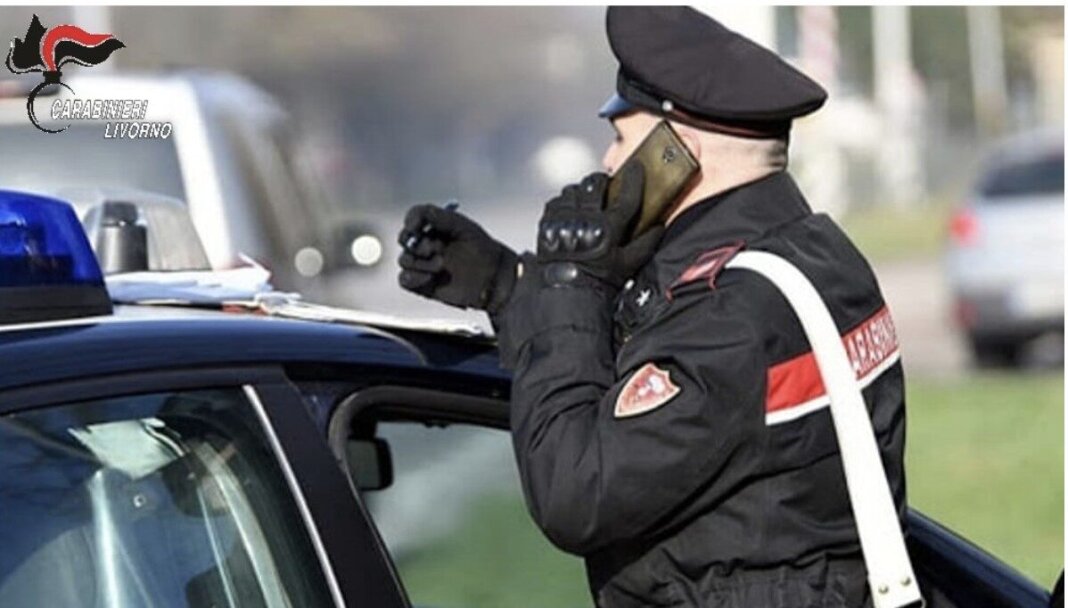 Via 800 euro in champagne dal supermercato: scattando le manette per due