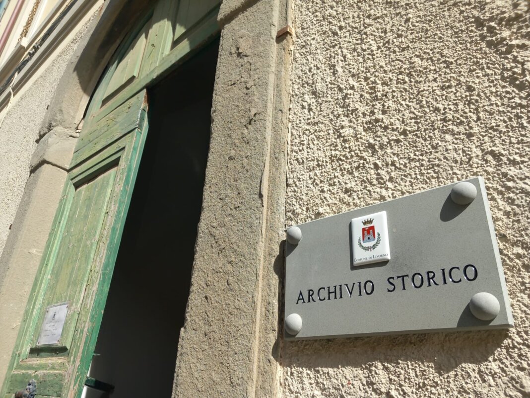 Anche due cacce al tesoro per far conoscere il patrimonio documentale di Livorno