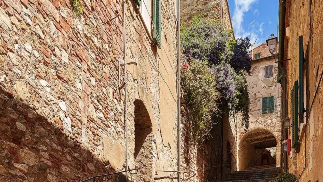 Suvereto
